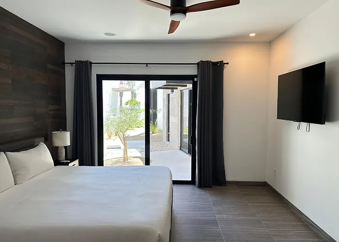 Casa Santos Pedregal *