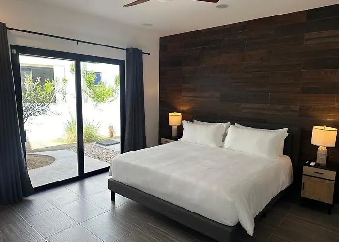 Casa Santos Pedregal Villa *